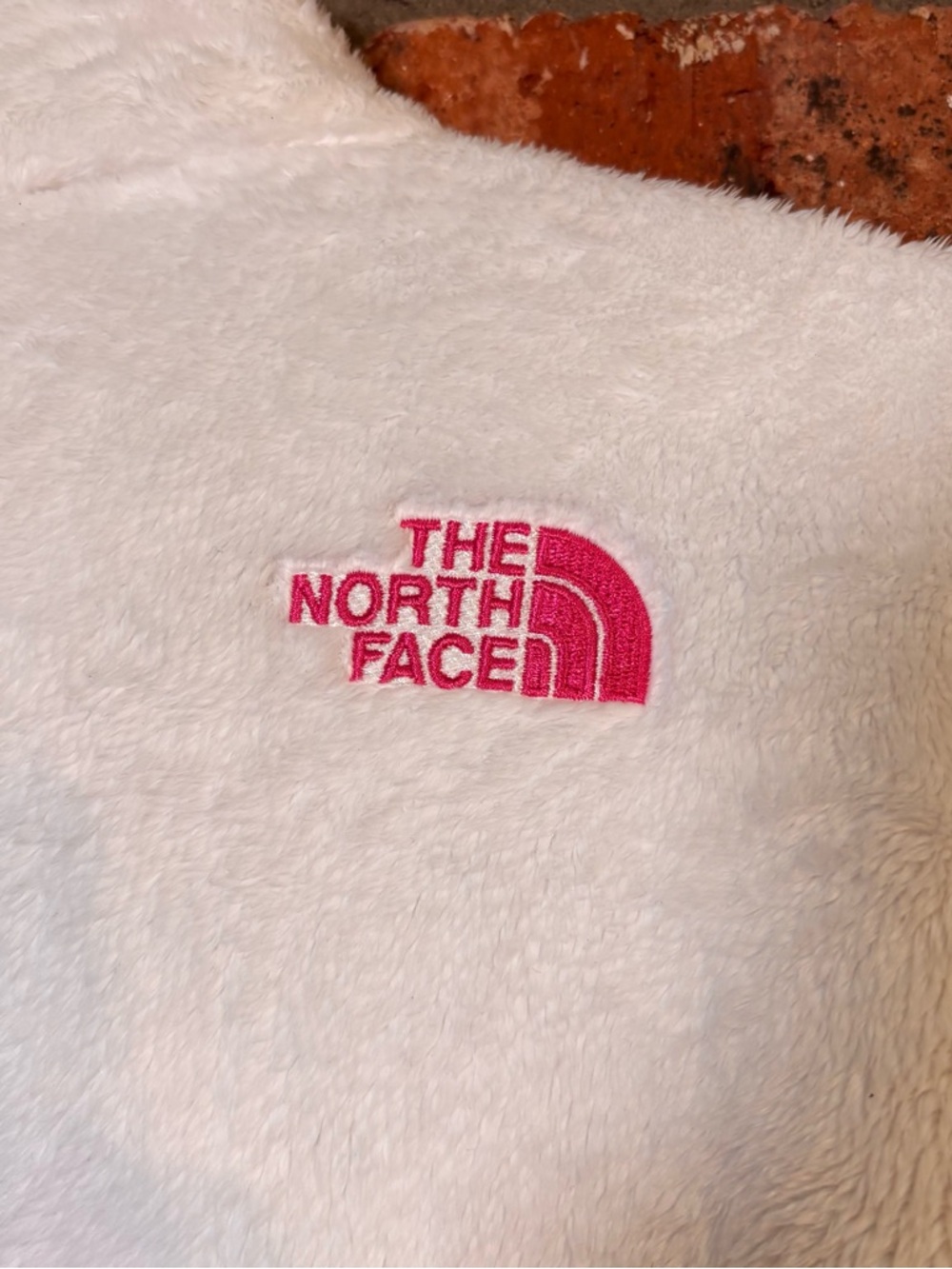 The North Face womens Osito fleece breast cancer awareness jacket pink white  Xl - Picture 5 of 6